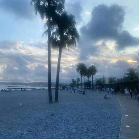 New Flat With Swimming Pool On Rooftop * Saint-Laurent-du-Var