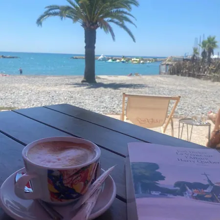 New Flat With Swimming Pool On Rooftop Apartment Saint-Laurent-du-Var