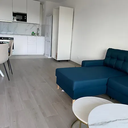 Daire New Flat With Swimming Pool On Rooftop *
