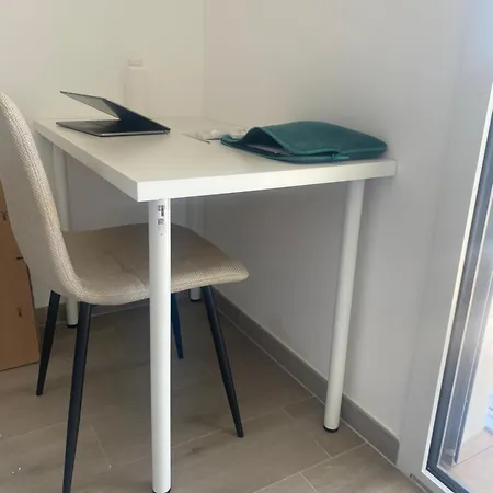 New Flat With Swimming Pool On Rooftop Daire
