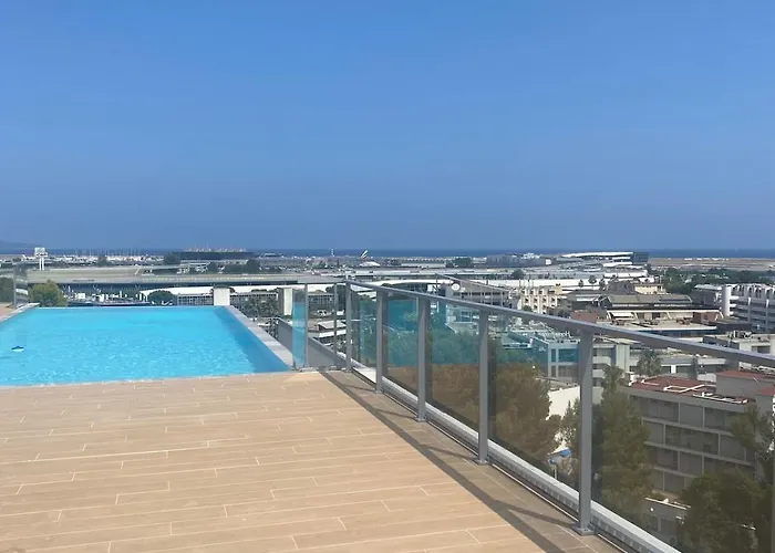 New Flat With Swimming Pool On Rooftop *