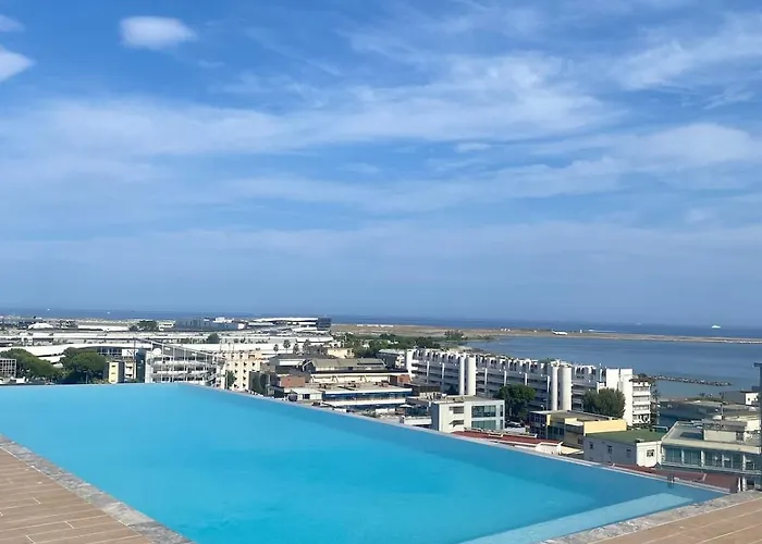 New Flat With Swimming Pool On Rooftop