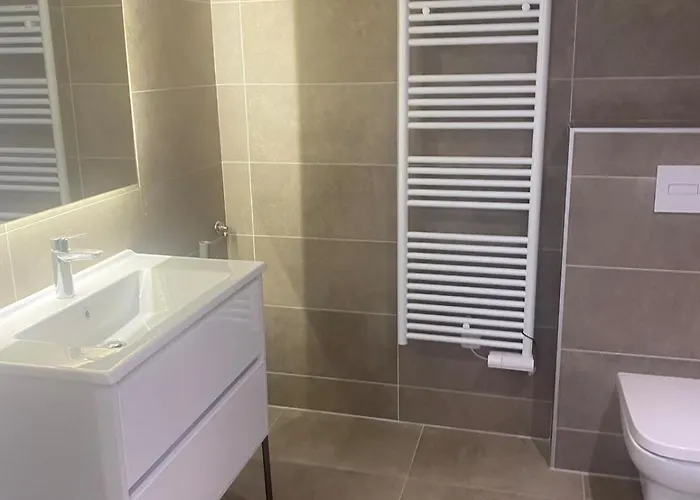 New Flat With Swimming Pool On Rooftop * Saint-Laurent-du-Var